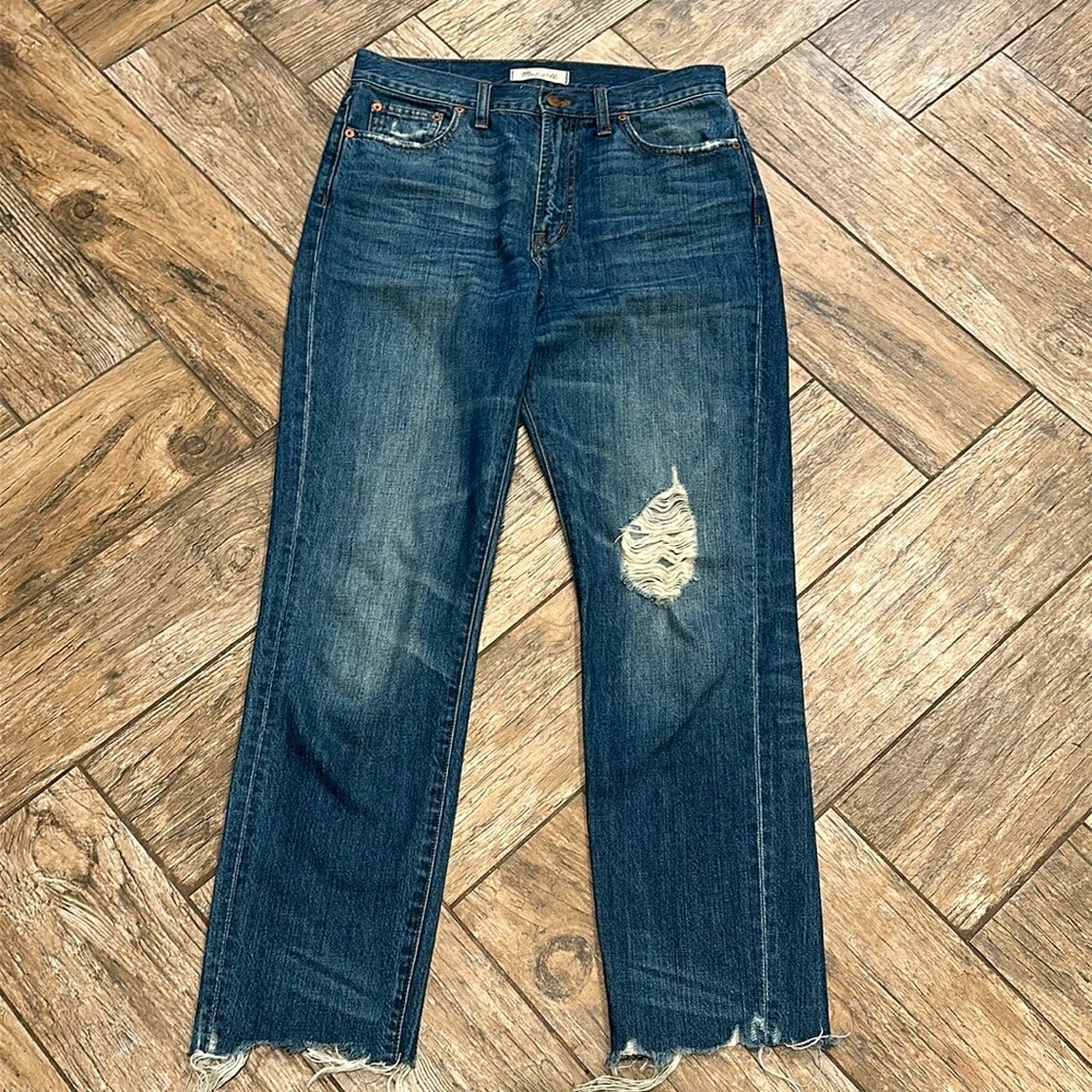 Madewell Straight Leg Jeans in Dark Blue with Distressed Knee